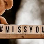 "Ich vermisse deine Nähe" - was genau bedeutet es? - Aufklärung